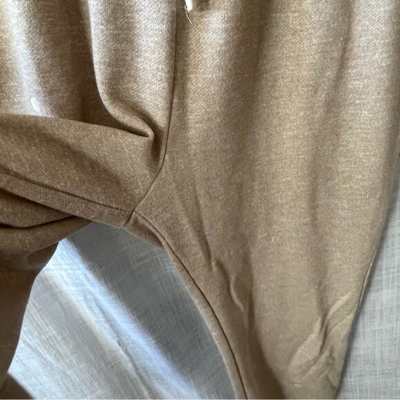 Tea & Rose Women’s Tan Sweatpants With Polka Dots Size 1X - Picture 4 of 11